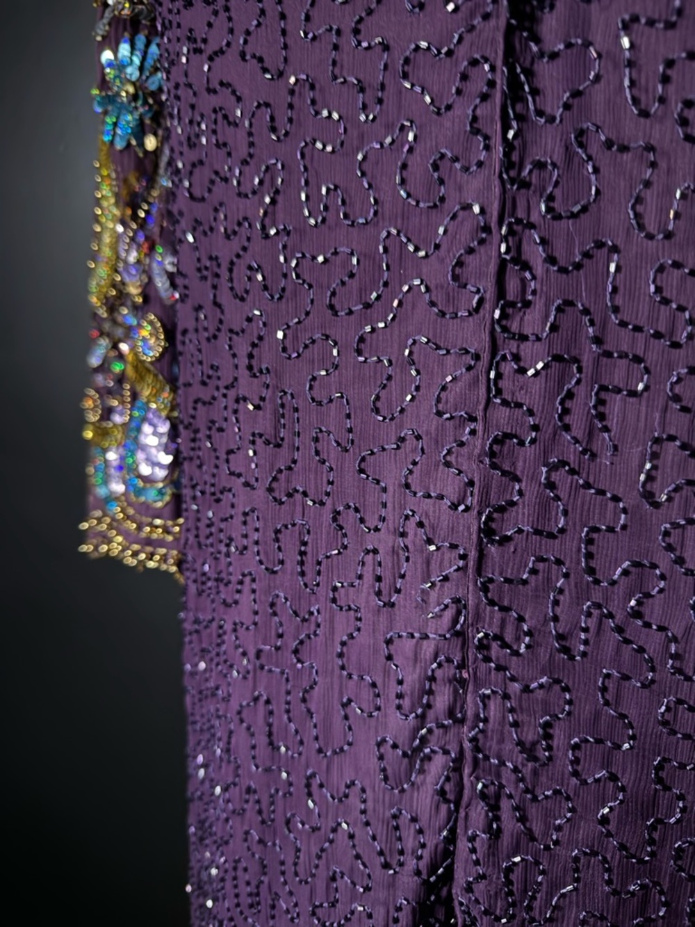 Silk Embellished Caftan Midi Dress Statement - Picture 9 of 12